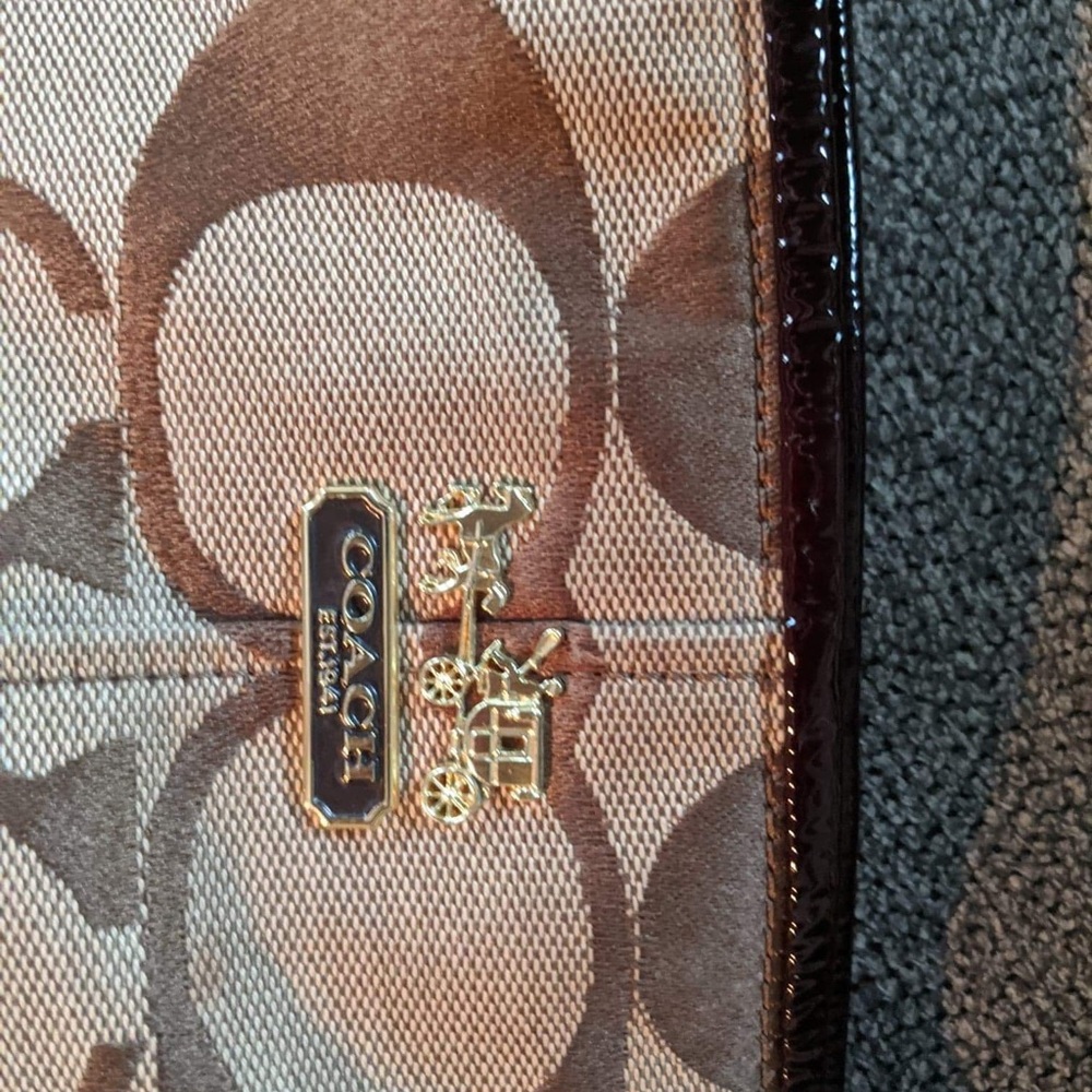 Coach purse